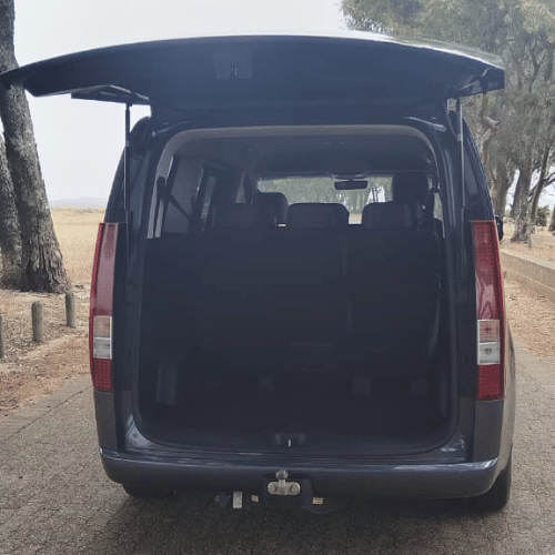 Capricorn Tours – Staria 9 seater grey (2)